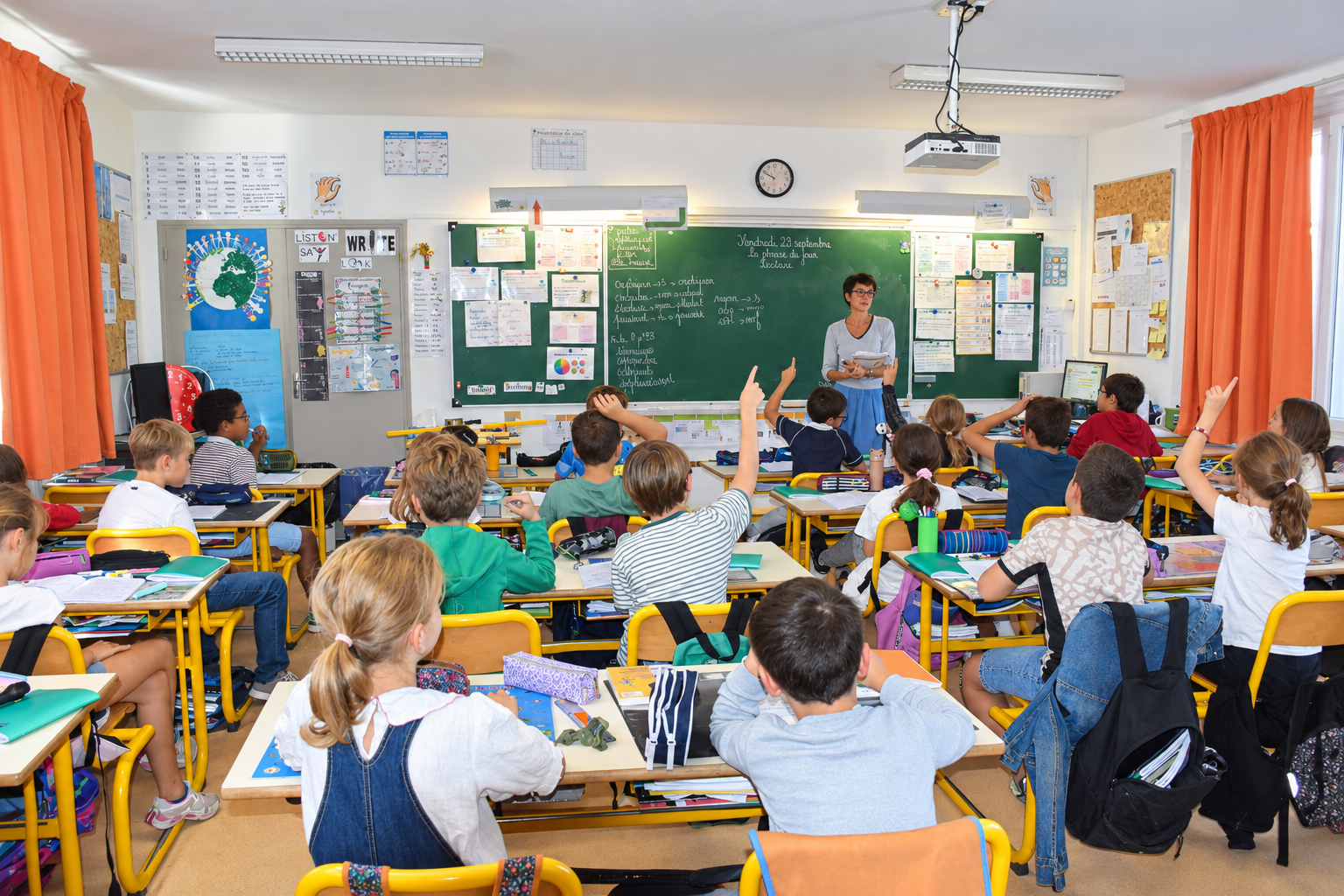 Classe animee lecon au tableau elementaire